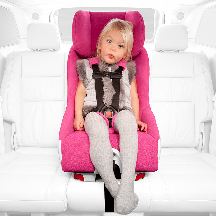 Clek Foonf Car Seat (FO12U1-PFHSB) - детское автокресло (Paul Frank Heart Shades) купить в интернет-магазине icover