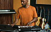 MIDI-клавиатура Native Instruments Komplete Kontrol A25 (Black) купить в интернет-магазине icover