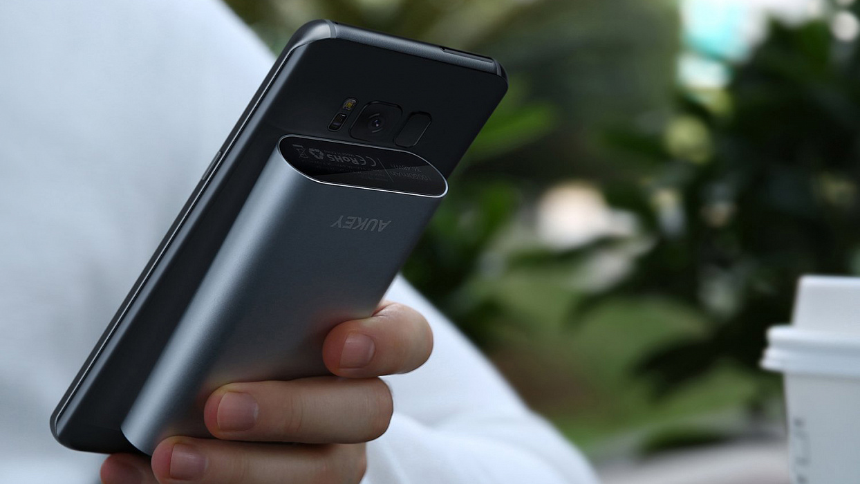 Внешний аккумулятор Aukey Power Bank 10050 mAh PB-T15 (Gray) купить в интернет-магазине icover