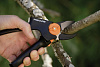 Fiskars P91 (111510) - контактный секатор с силовым приводом (Black) купить в интернет-магазине icover