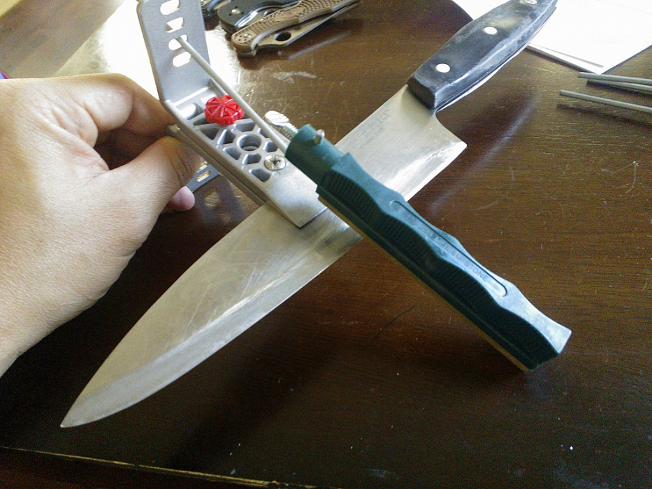Lansky Universal Knife Sharpening System (LNLKUNV) - набор точильных камней для ножей купить в интернет-магазине icover