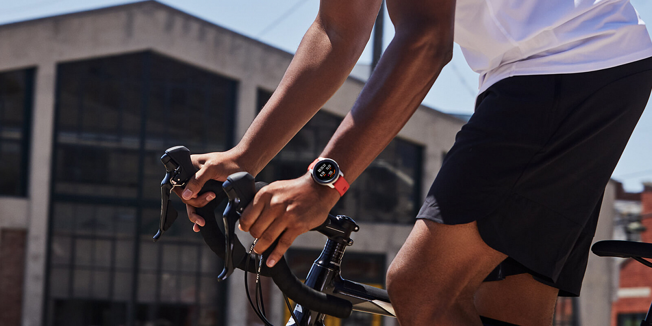 Умные часы Xiaomi Amazfit GTR 42mm EU (Black) купить в интернет-магазине icover