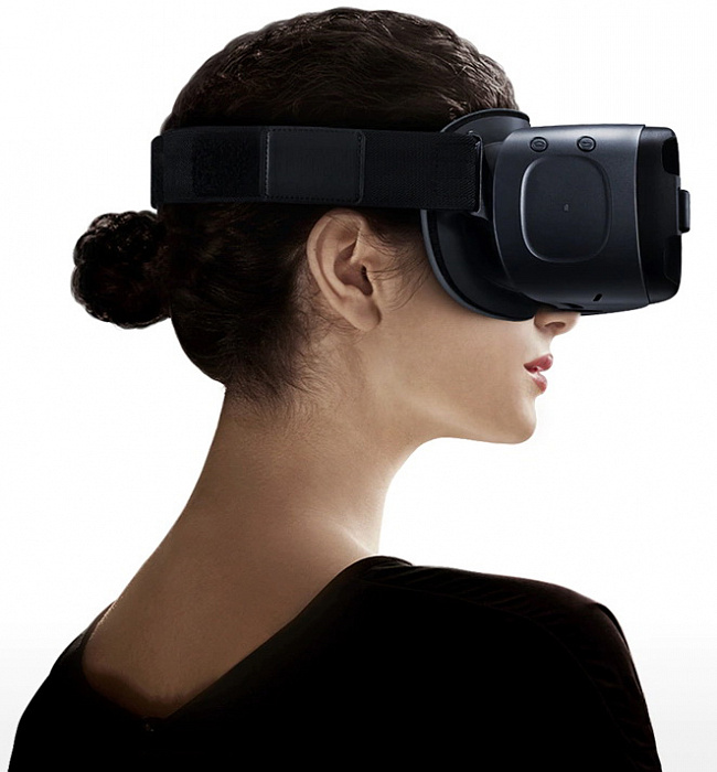 Очки виртуальной реальности Samsung Gear VR SM-R325 (Black) купить в интернет-магазине icover