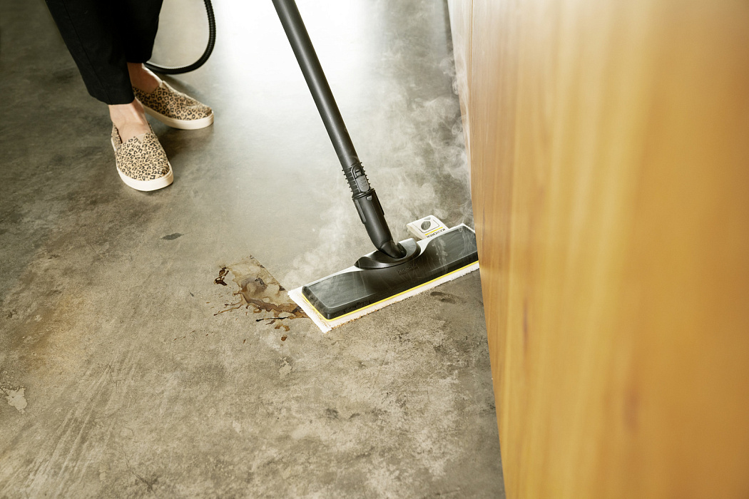 Пароочиститель Karcher SC 4 Deluxe EasyFix (1.513-260.0) купить в интернет-магазине icover