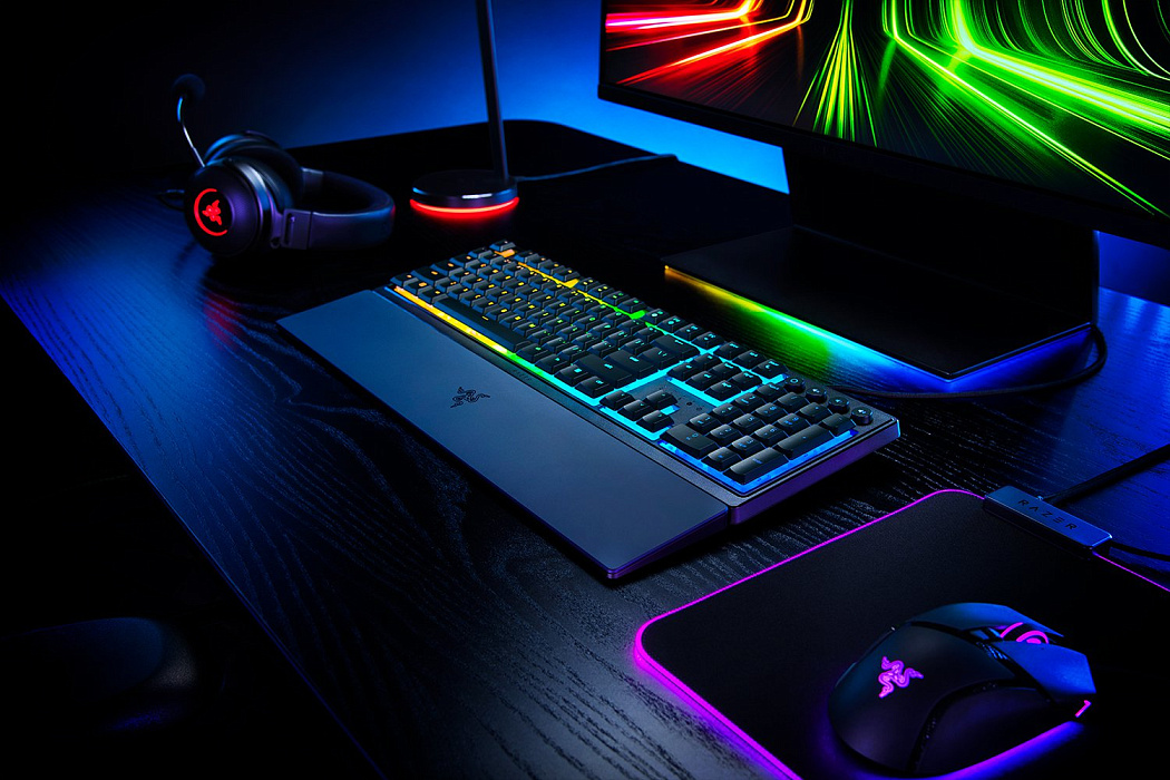 Игровая клавиатура Razer Ornata V3 RZ03-04460800-R3R1 (Black) купить в интернет-магазине icover