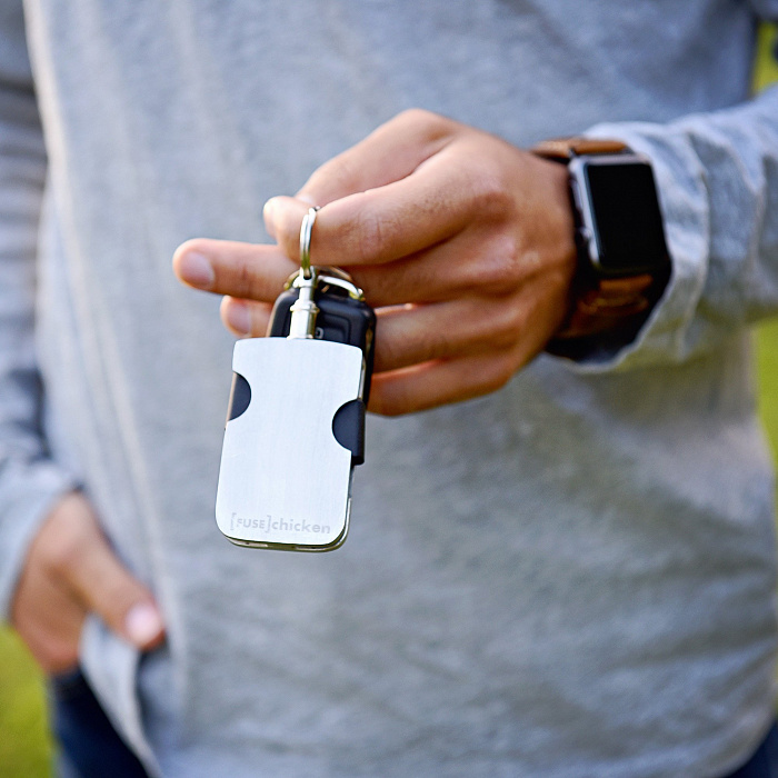 FuseChicken Armour Travel - кабель USB-Lightning (Silver) купить в интернет-магазине icover