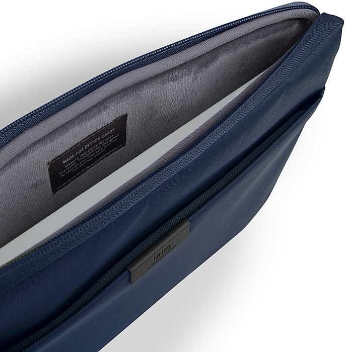 Чехол Uniq Bergen Nylon Laptop sleeve для ноутбуков 14" (Abyss Blue) купить в интернет-магазине icover