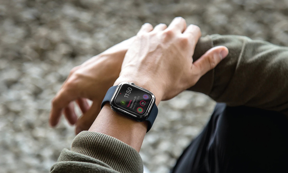 Чехол Uniq Garde (45MM-GARSMK) для Apple Watch 7 45 mm (Smoke grey) купить в интернет-магазине icover