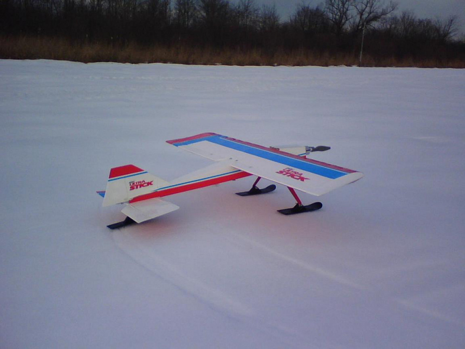Радиоуправляемый самолет E-Flite Mini Ultra Stick ARF (White) купить в интернет-магазине icover
