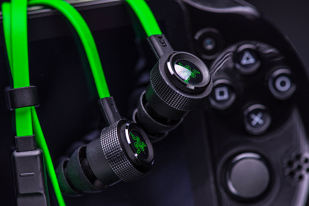 Внутриканальная гарнитура Razer Hammerhead Pro V2 (Green/Black) купить в интернет-магазине icover
