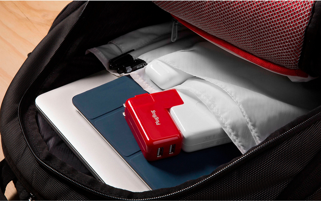 Сетевое зарядное устройство Twelve South PlugBug Duo (12-1706) для MacBook (Red) купить в интернет-магазине icover