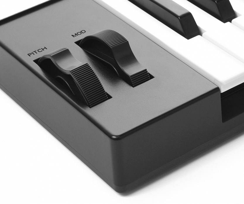 USB-контроллер IK Multimedia iRig Keys Pro - MIDI с lightning для iPhone/iPad/Mac/PC купить в интернет-магазине icover
