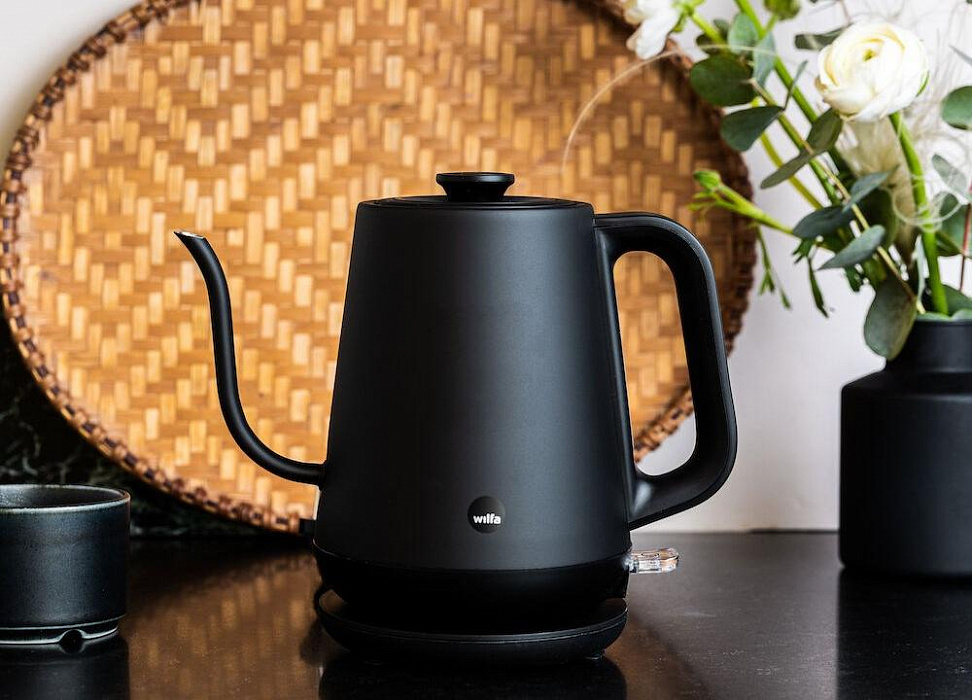 Электрочайник Wilfa WSPOK-1000B (Black) купить в интернет-магазине icover