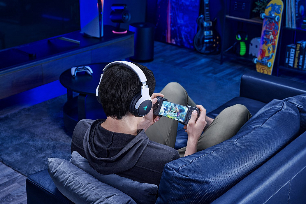 Игровая гарнитура Razer Kaira Pro (RZ04-04030100-R3M1) для PlayStation 4/5 (White) купить в интернет-магазине icover