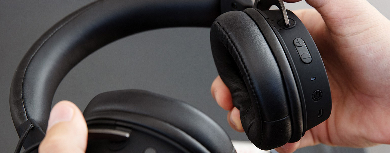 Игровая гарнитура HyperX Cloud MIX (HX-HSCAM-GM) купить в интернет-магазине icover