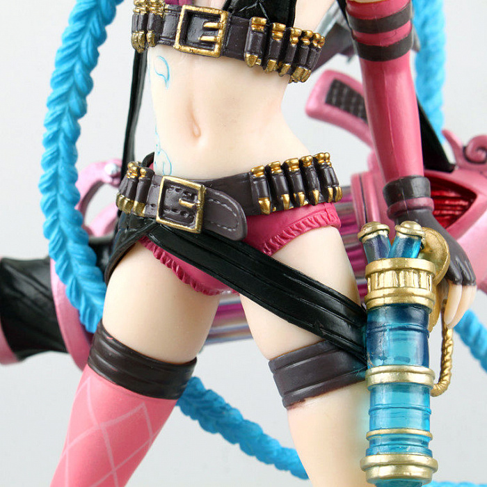 Фигурка League of Legends Jinx 26 см (UQ115171) купить в интернет-магазине icover