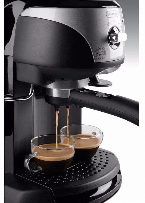 DeLonghi EC 220 CD B - рожковая кофеварка (Black) купить в интернет-магазине icover