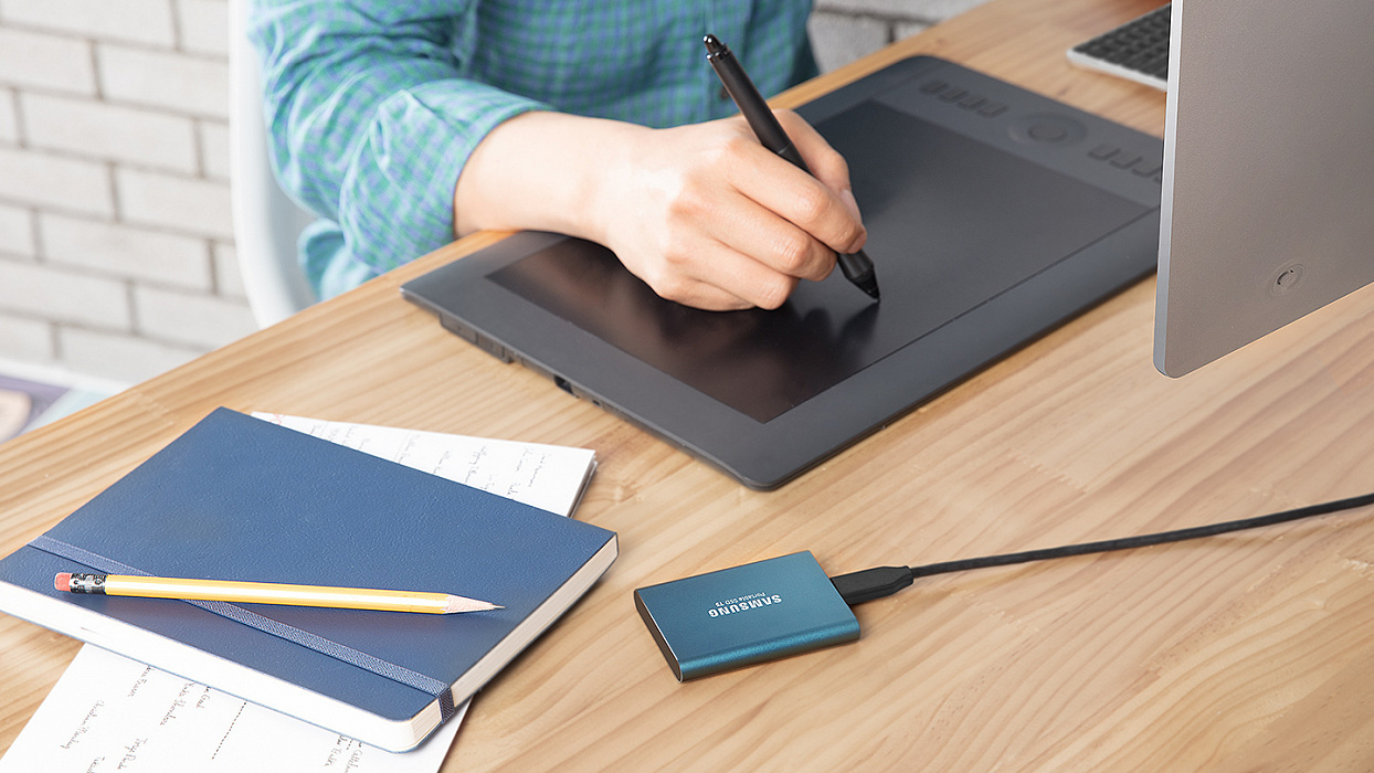 Внешний накопитель Samsung Portable SSD T5 2Tb MU-PA2T0B/WW (Black) купить в интернет-магазине icover