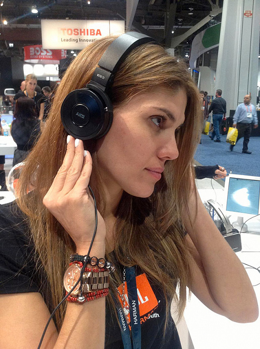 AKG K 618 DJ - накладные наушники (Black) купить в интернет-магазине icover