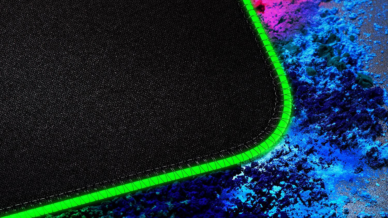 Коврик для мыши Razer Goliathus Chroma RZ02-02500100-R3M1 (Black) купить в интернет-магазине icover