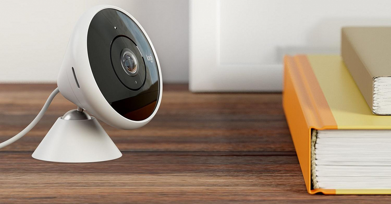 Камера Logitech Circle 2 Wired для наблюдения за домом и улицей (White) купить в интернет-магазине icover