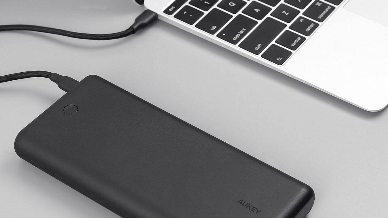 Внешний аккумулятор Aukey Power Bank (PB-XD26) 26800 mAh USB-C (Black) купить в интернет-магазине icover