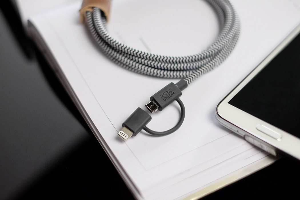Native Union Belt Cable Twin Head (BELT-UL-ZEB) - зарядный кабель Apple Lightning (Zebra) купить в интернет-магазине icover