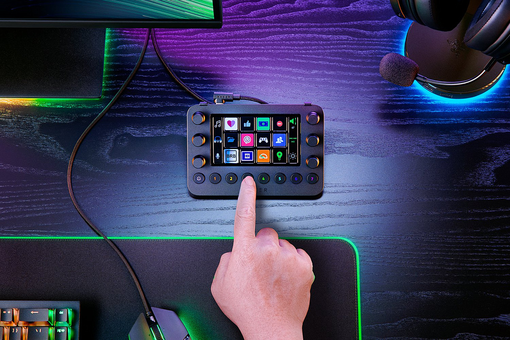 Контроллер для потоковых трансляций и работы с контентом Razer Stream Controller RZ20-04350100-R3M1 (Black) купить в интернет-магазине icover