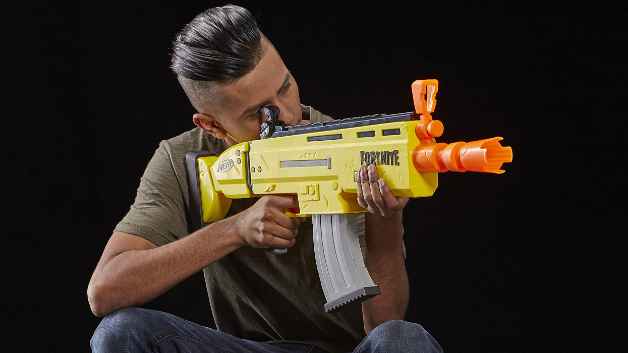 Бластер Hasbro Nerf Fortnite AR-L (E6158) купить в интернет-магазине icover