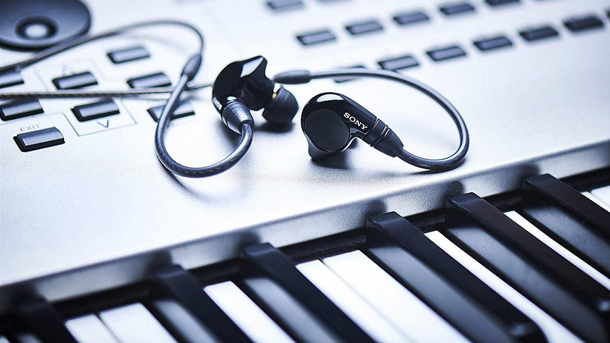 Внутриканальные наушники Sony IER-M7 (Black) купить в интернет-магазине icover