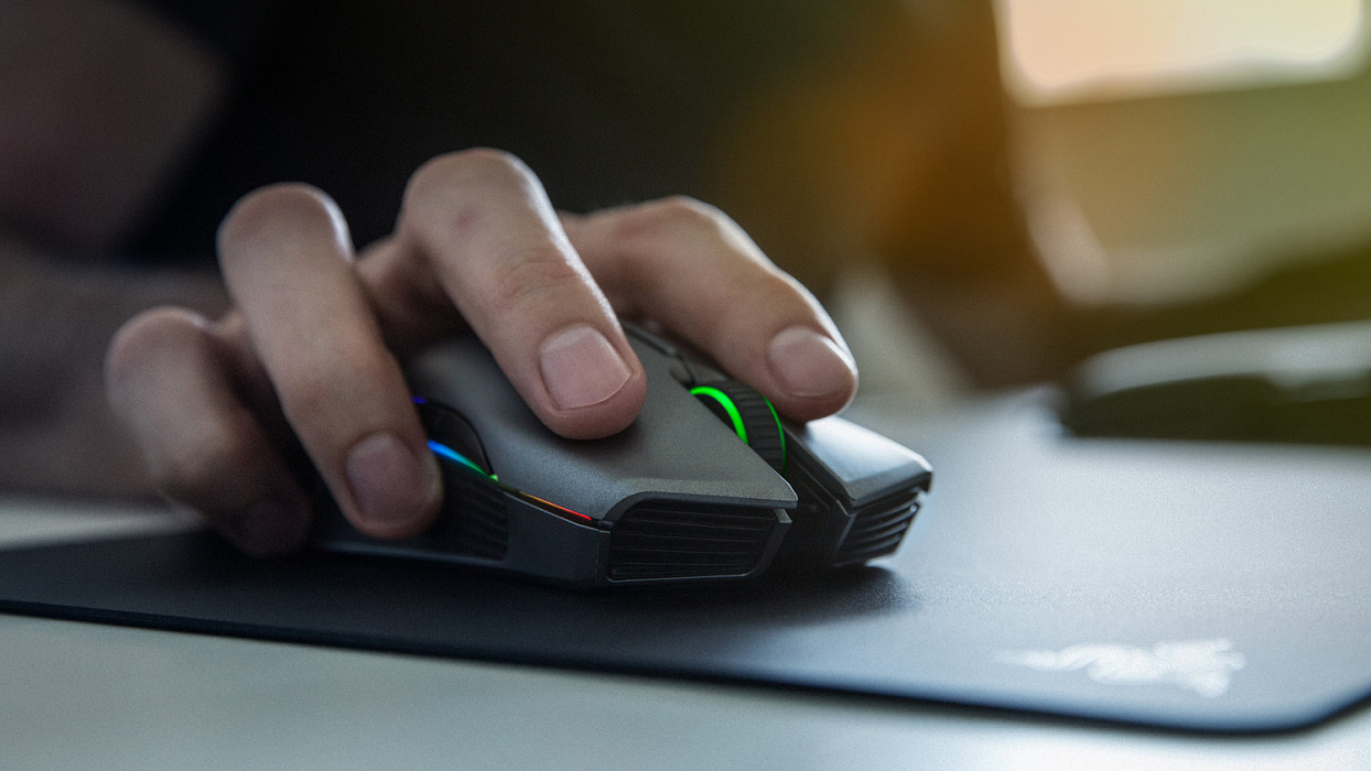 Игровая мышь Razer Lancehead Wireless RZ01-02570100-R3M1 (Black) купить в интернет-магазине icover