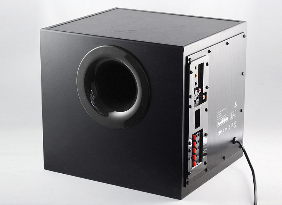 Комплект акустики 5.1 Logitech Speaker System Z906 980-000468 (Black) купить в интернет-магазине icover