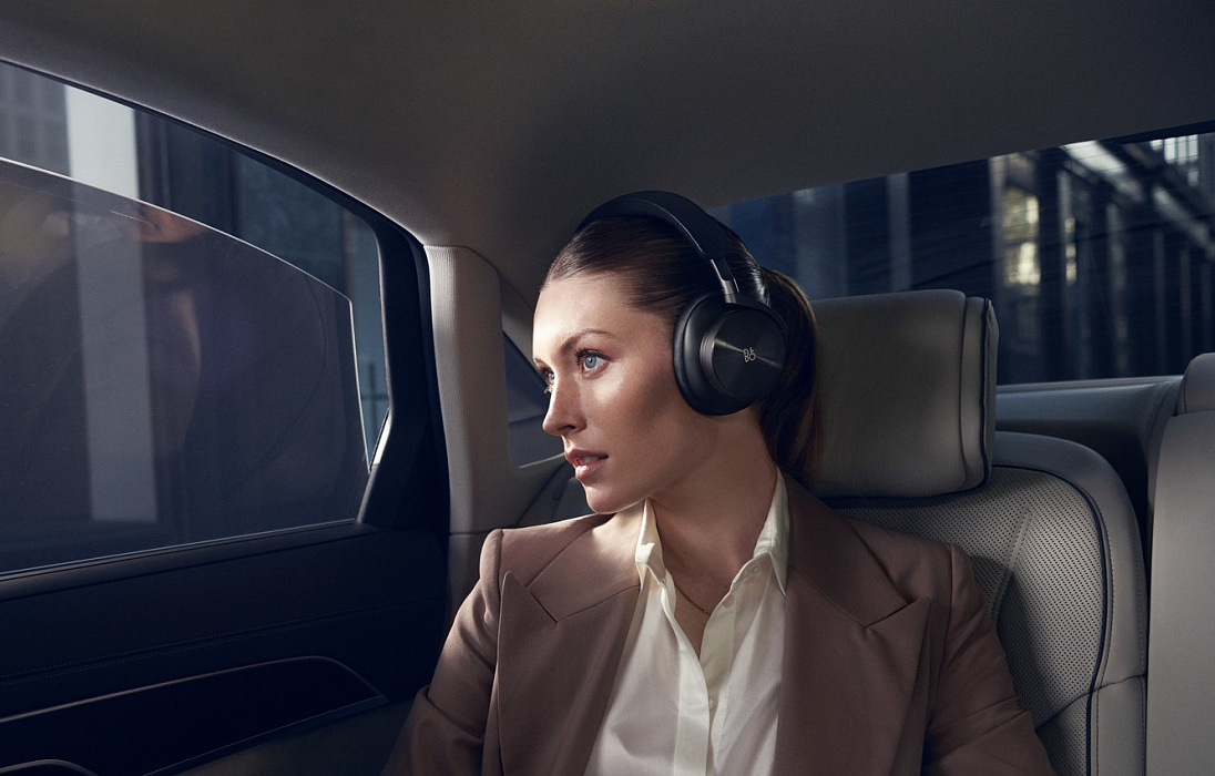 Беспроводные наушники Bang & Olufsen Beoplay H95 (Black/Engraved) купить в интернет-магазине icover
