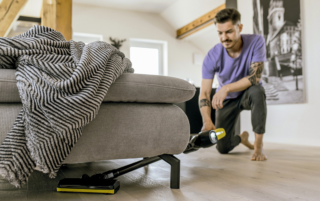 Пылесос Karcher VC 4 Cordless myHome (1.198-620.0) купить в интернет-магазине icover