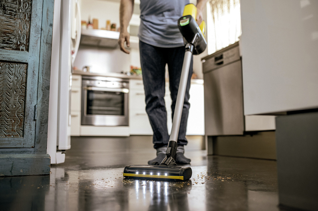 Пылесос вертикальный Karcher VC 6 Cordless our Family LE (1.198-662.0) купить в интернет-магазине icover