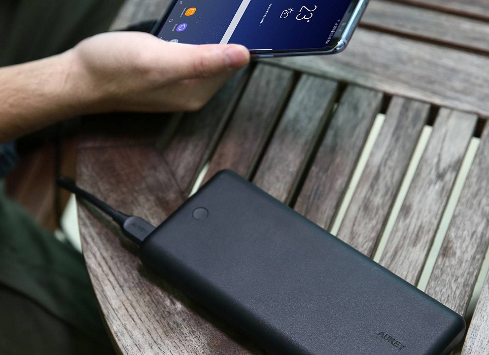 Внешний аккумулятор Aukey Power Bank (PB-XD26) 26800 mAh USB-C (Black) купить в интернет-магазине icover