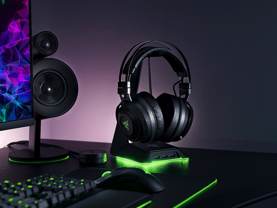 Игровая гарнитура Razer Nari Ultimate Wireless RZ04-02670100-R3M1 (Black/Green) купить в интернет-магазине icover
