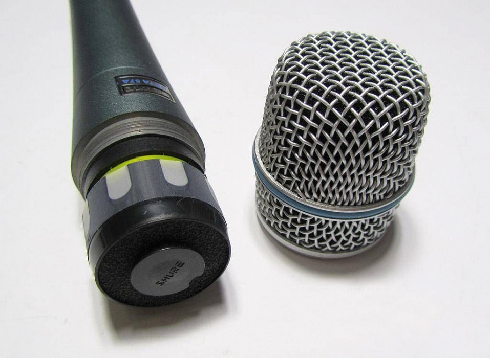 Shure Beta 57A - динамический суперкардиоидный инструментальный микрофон (Black) купить в интернет-магазине icover