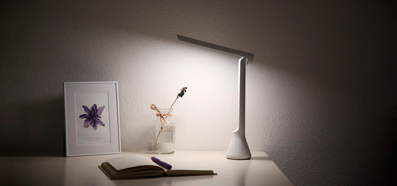 Настольная лампа Xiaomi Yeelight YLTD11YL (White) купить в интернет-магазине icover