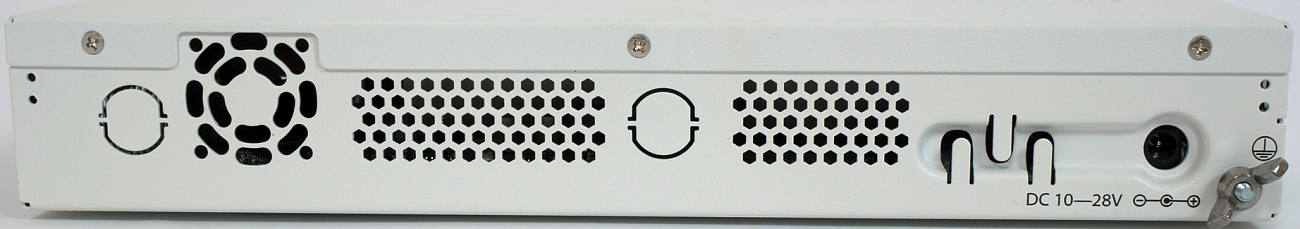 Коммутатор MikroTik Cloud Router Switch (CRS125-24G-1S-IN)  купить в интернет-магазине icover