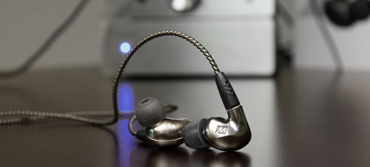 Наушники с микрофоном MEE audio Pinnacle P1 (Black) купить в интернет-магазине icover
