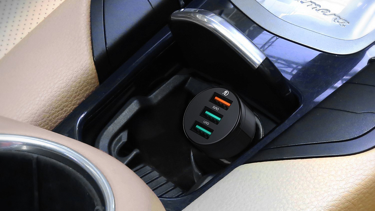 Автомобильное зарядное устройство Aukey CC-T11 (Black) купить в интернет-магазине icover