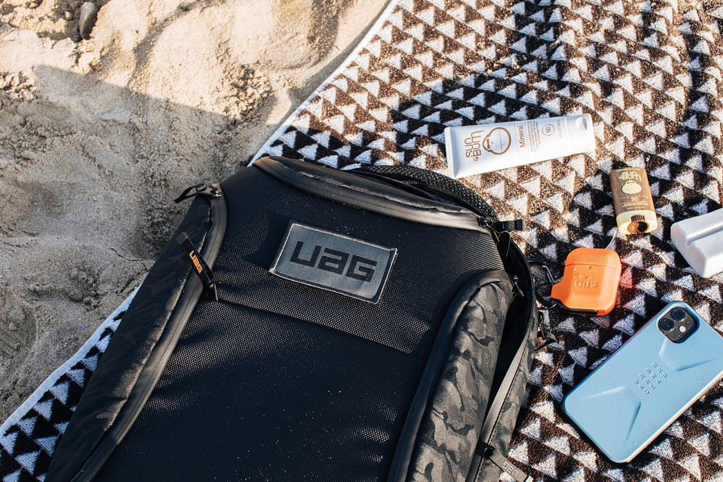 Рюкзак UAG BackPack (981830114061) для ноутбука 16" (Black Midnight Camo) купить в интернет-магазине icover