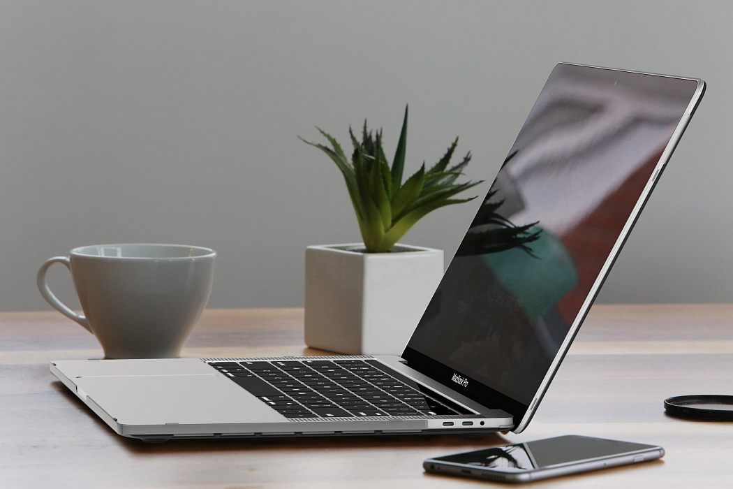 Чехол накладка пластиковая WIWU iSHIELD Hard Shell для Macbook Air 13 2020 (White frosted) купить в интернет-магазине icover