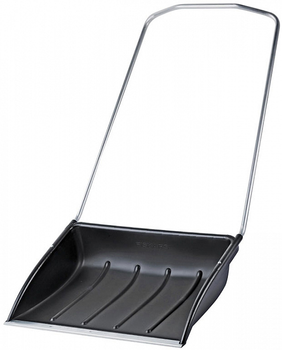 Fiskars SnowXpert (143021) - скрепер-волокушка для уборки снега 72 см. купить в интернет-магазине icover