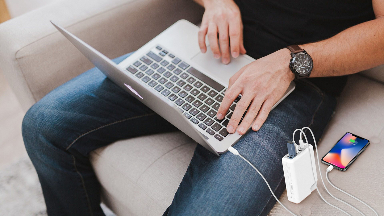Док-станция DockCase P1 QC для MacBook Pro 13" 2016-2018 (White) купить в интернет-магазине icover