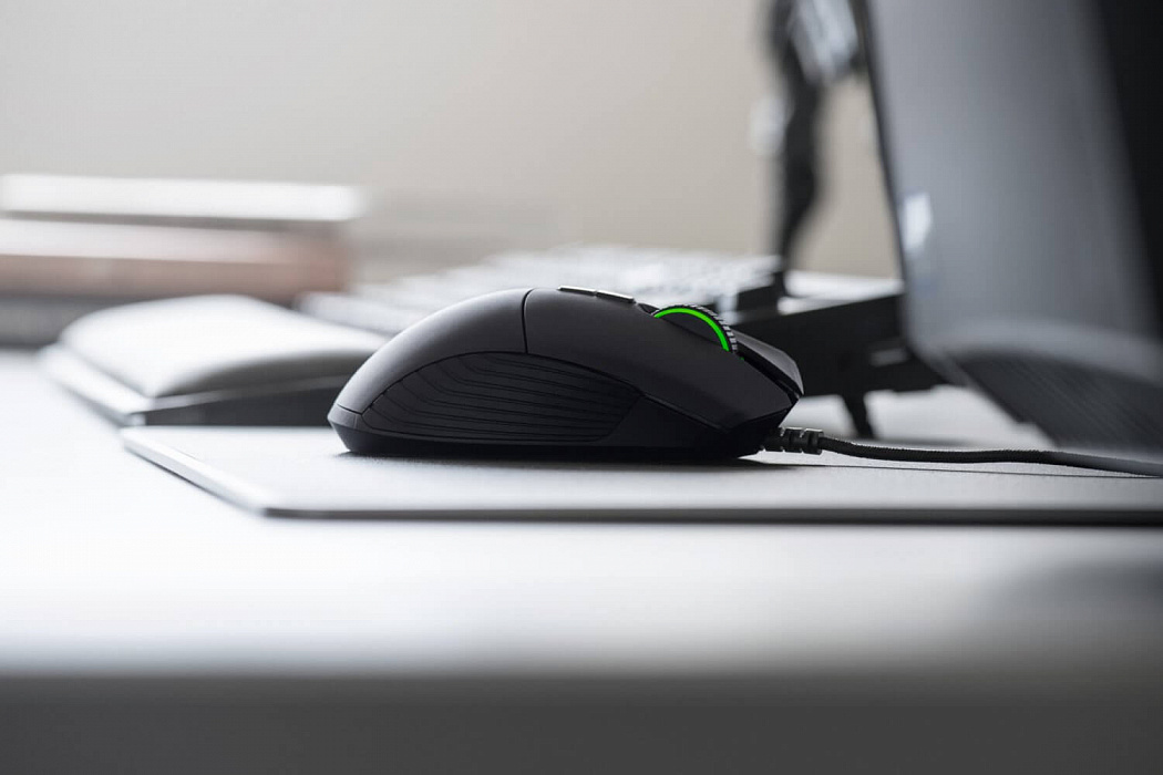 Игровая мышь Razer Basilisk RZ01-02330100-R3G1 (Black) купить в интернет-магазине icover