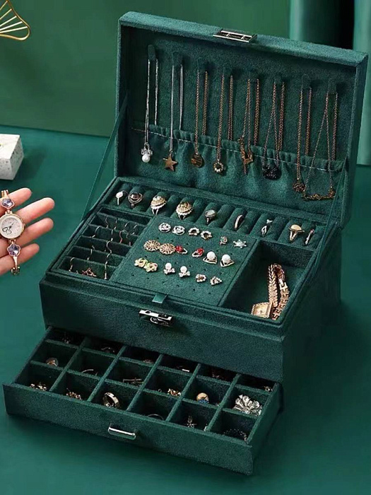 Купить шкатулка для украшений ridberg 1 ящик (green) в Москве. В нашем каталоге интернет-магазина icover.ru вы можете ознакомиться с ценами, подробным описанием, фотографиями и техническими характеристиками. Низкие цены. Высокое качество. Доставка по России. Заказать товары по телефону +7(495)229-39-50 Шкатулка для украшений Ridberg 1 ящик (Green) купить в интернет-магазине icover