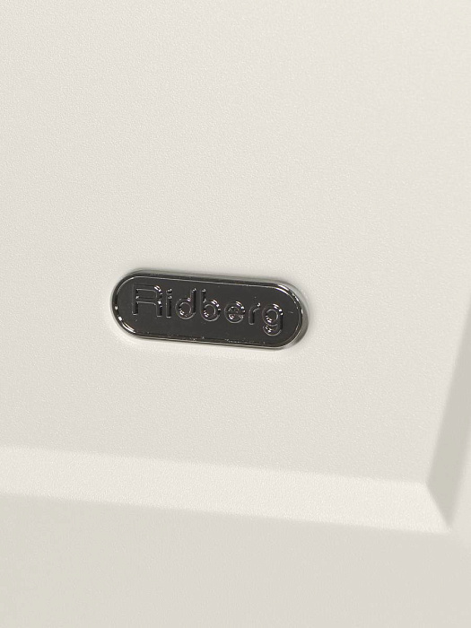 Чемодан Ridberg Aristo (Ivory) размер S купить в интернет-магазине icover