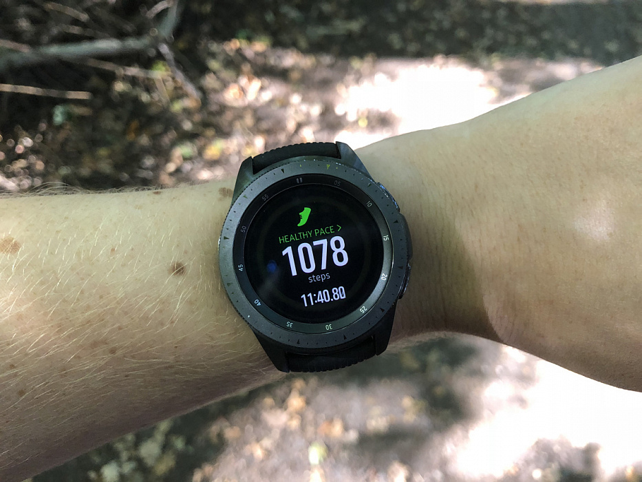 Умные часы Samsung Galaxy Watch 42mm (Onyx Black) купить в интернет-магазине icover